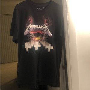 Metallica t shirt